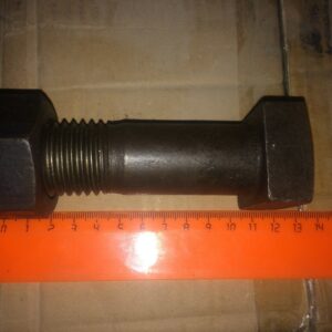 Болт крепления зуба c  гайкой М30*80/4040000005