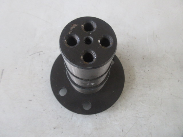 Палец сочленения полурам ZL30G 9327540 XCMG