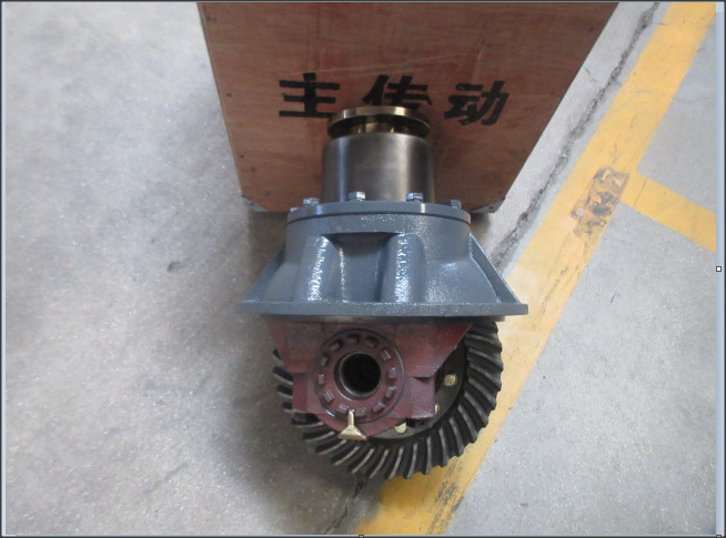 Редуктор переднего моста (по часовой)